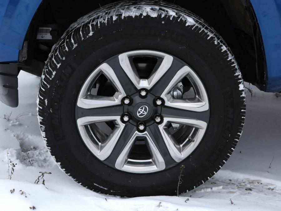  Toyota Tacoma Limited Double Cab 2015 года  (фото 20 из 57)